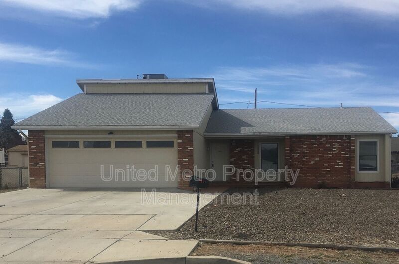 Primary Photo - 8201 E Gale Rd