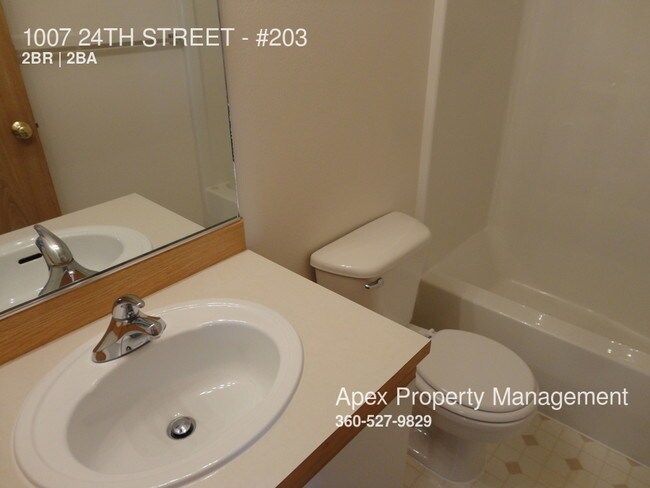 Foto del edificio - NEAR WWU- Courtyard Apartments