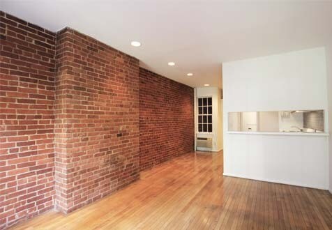 Building Photo - 309 E 81st St