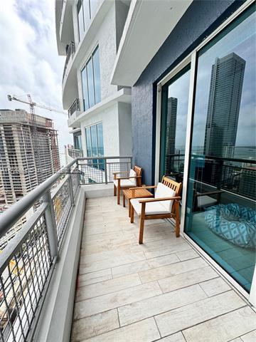 Foto del edificio - 60 SW 13th St