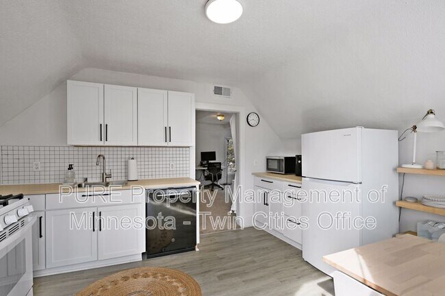 Foto del edificio - 807 31st Ave N