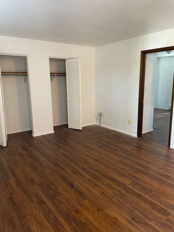 Foto del edificio - 100 N 27th St