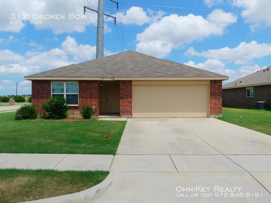 312 Broken Bow, Krum, TX 76249 House Rental in Krum, TX