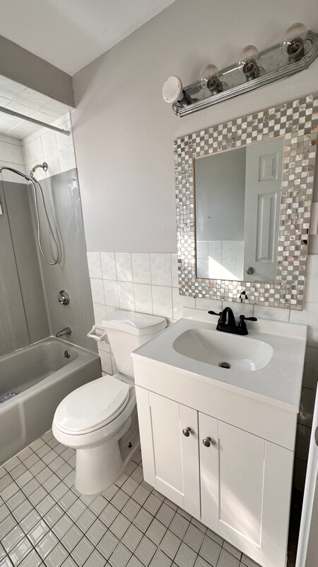 Foto del edificio - 150 Nash Rd