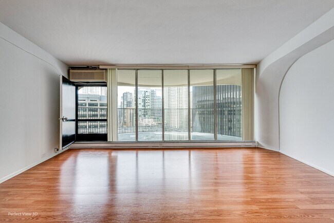 Foto del edificio - 300 N State St