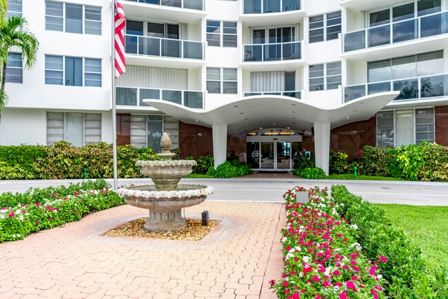 Foto del edificio - 2800 N Flagler Dr