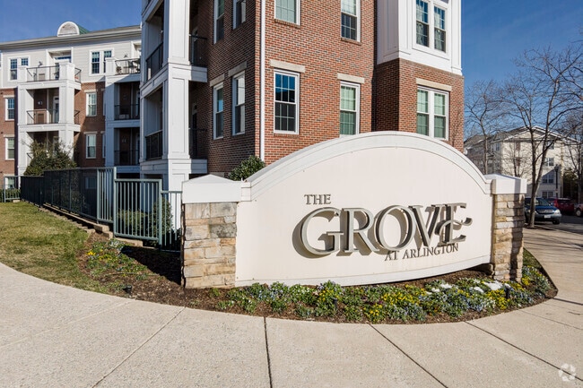 Foto del edificio - The Grove At Arlington