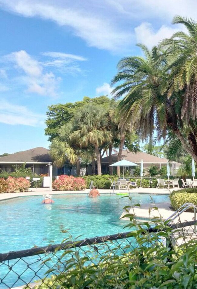 Photo - 25735 Lake Amelia Way Apartment