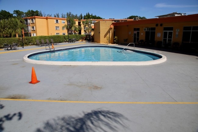 Photo - 4384 NW 9th Ave Townhome