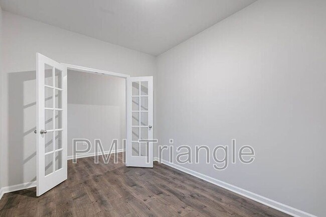 Building Photo - 229 Winterberry Wy