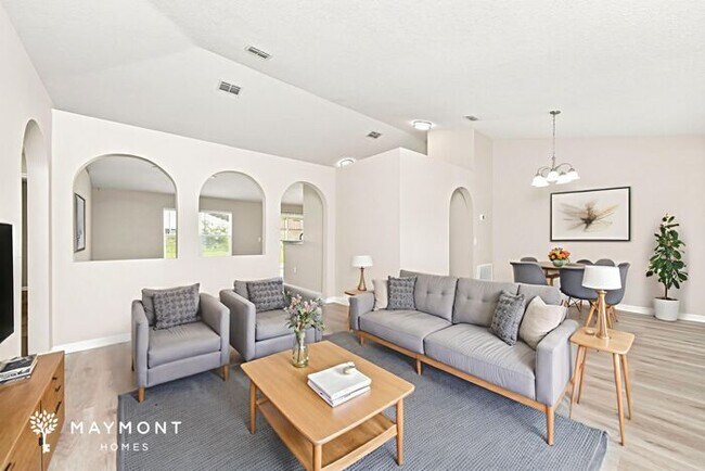 Foto del edificio - Spacious 3-Bedroom Kissimmee Home
