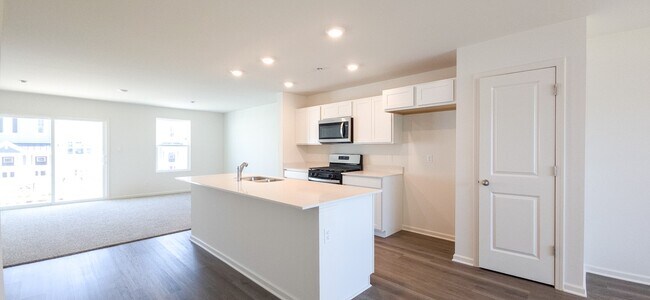 Foto del edificio - 8769 W 108th Dr