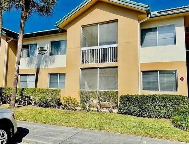 Foto del edificio - 9733 Westview Dr