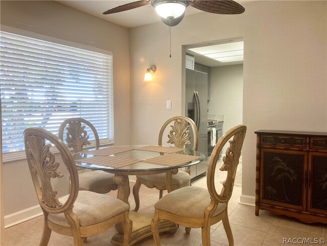 Foto del edificio - 11449 W Bayshore Dr