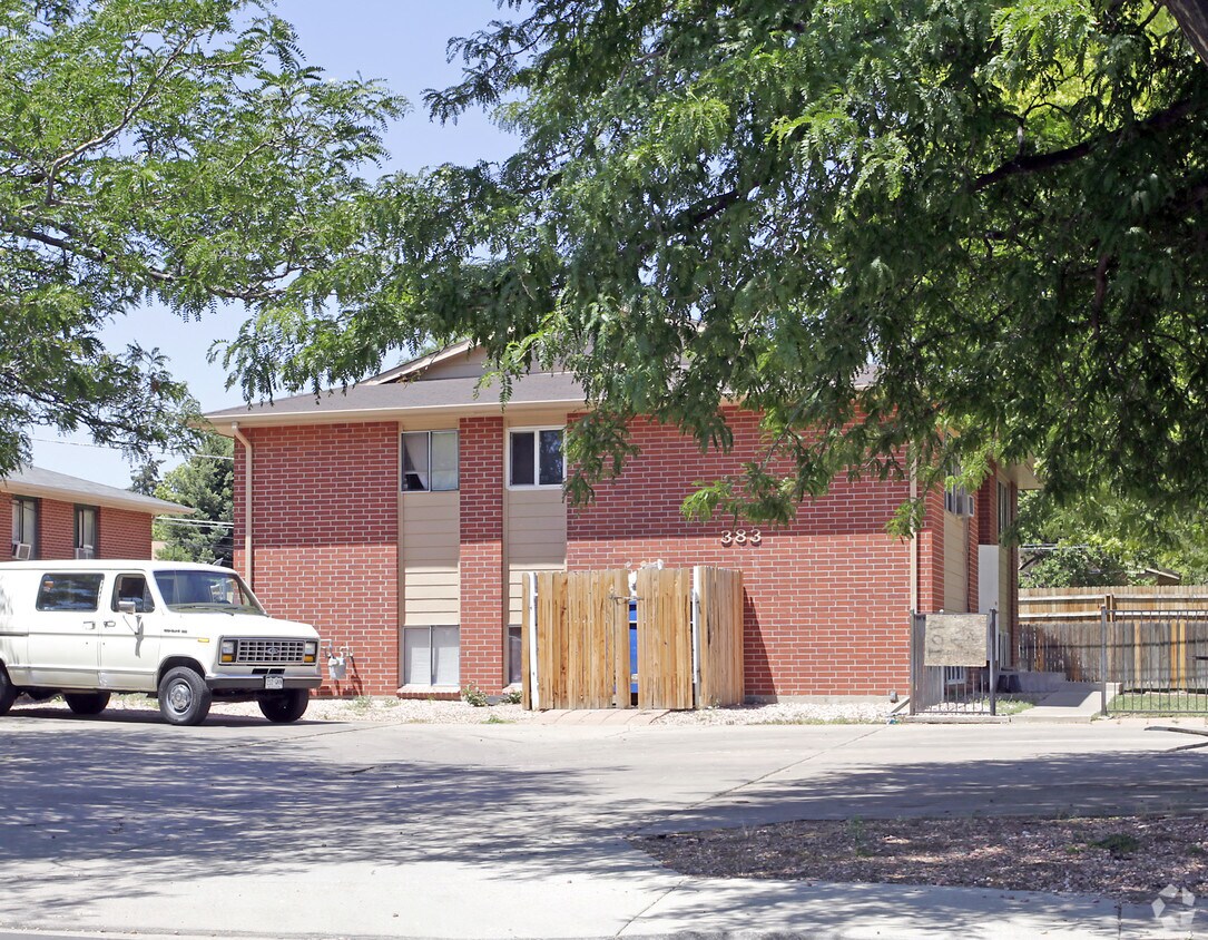 Foto principal - 383 Geneva St