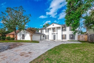 Building Photo - 3102 Glenn Lakes Ln