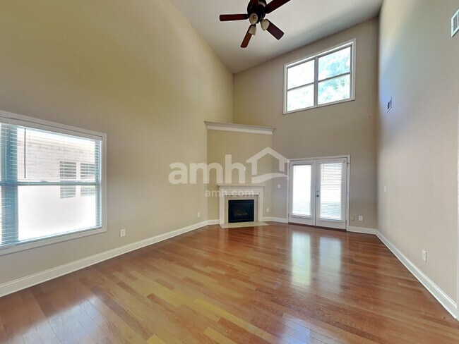 Foto del edificio - 2113 Stancil Point Drive