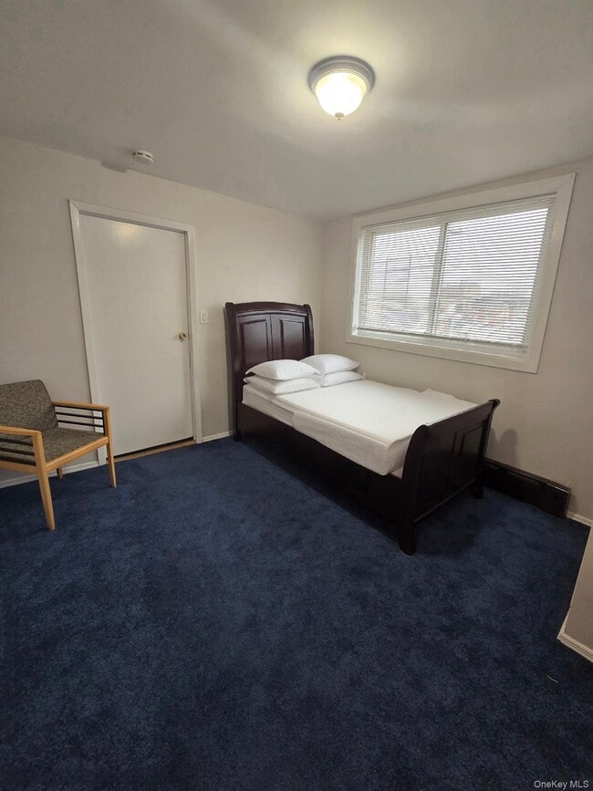 Building Photo - 135-01 Cross Bay Blvd