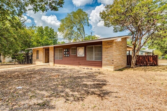 Building Photo - 4622 Philco Dr