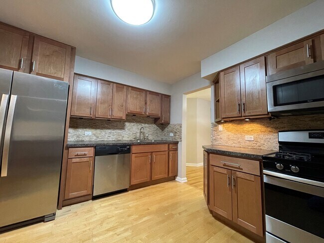 Foto del edificio - 8856 Northshore Dr