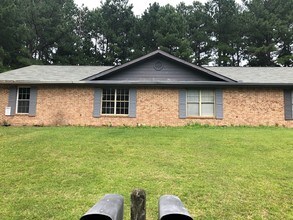 Building Photo - 7015 Brentwood Ct