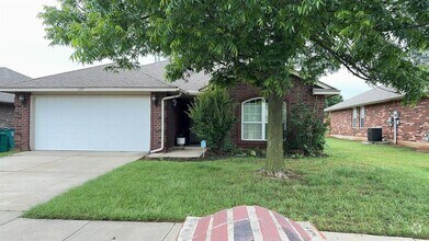Building Photo - 1109 Westridge Dr