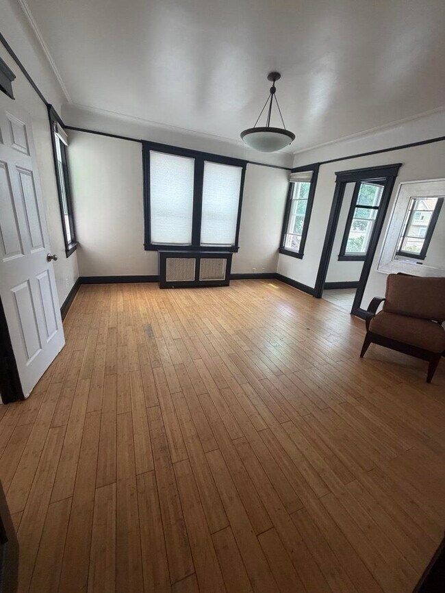 Foto del edificio - 425 75th St