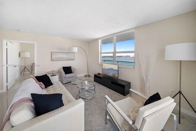 Foto del edificio - 650 West Ave