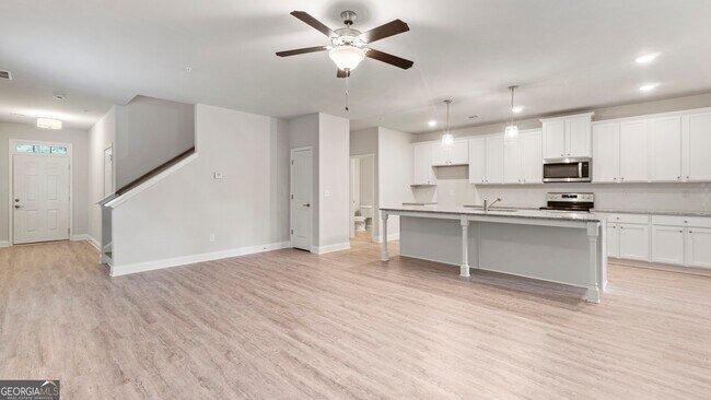 Foto del edificio - 2600 Mls Cmn Dr