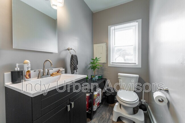 Foto del edificio - 1231 Pleasant St