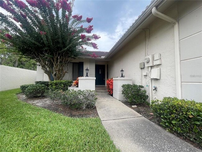 Building Photo - 18302 Aintree Ct