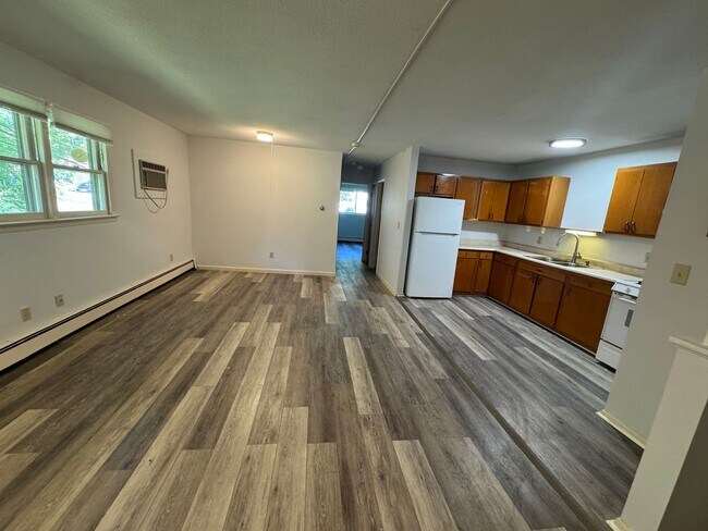 Foto del interior - 382-384 River St