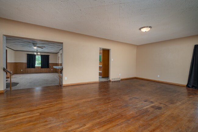 Foto del edificio - 3372 Home Acres Ave