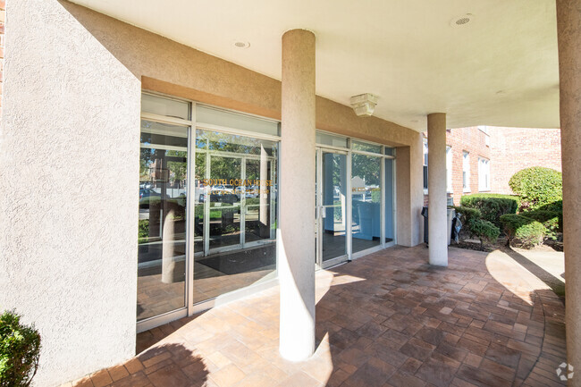 Entrance Photo - South Ocean House