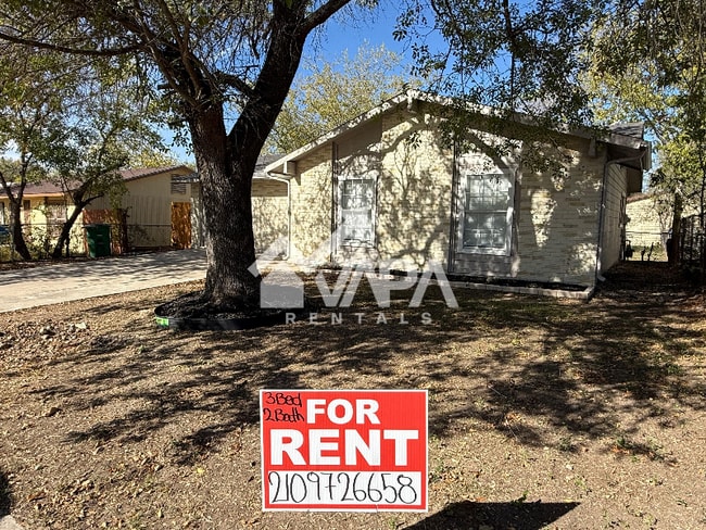 Photo - 5331 Beryl Cove House