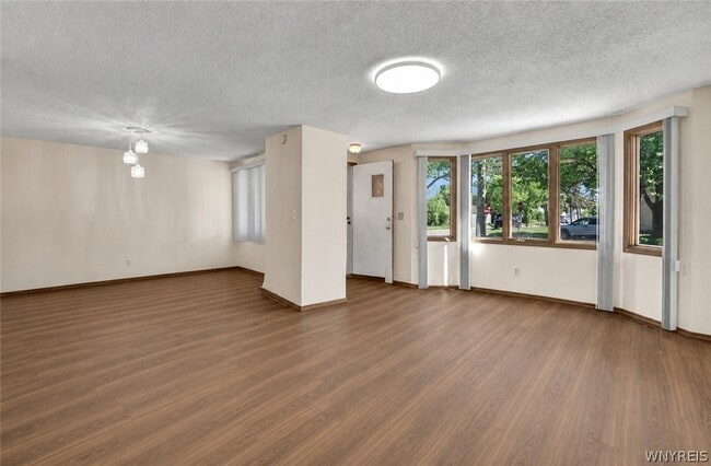 Building Photo - 1 Emsworth Ave