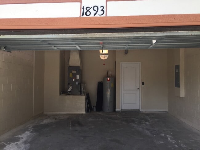 Photo - 1893RRD(100) Apartment