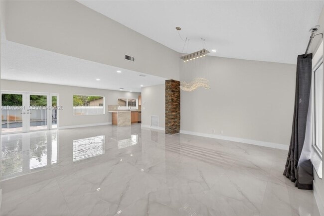 Foto del edificio - 8695 SW 51st Pl