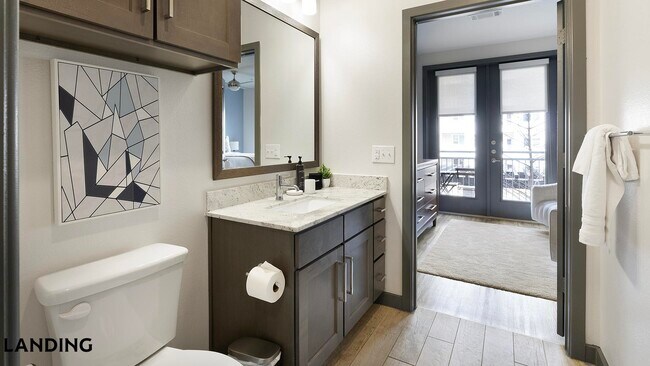 Foto del edificio - 3001 Crockett St