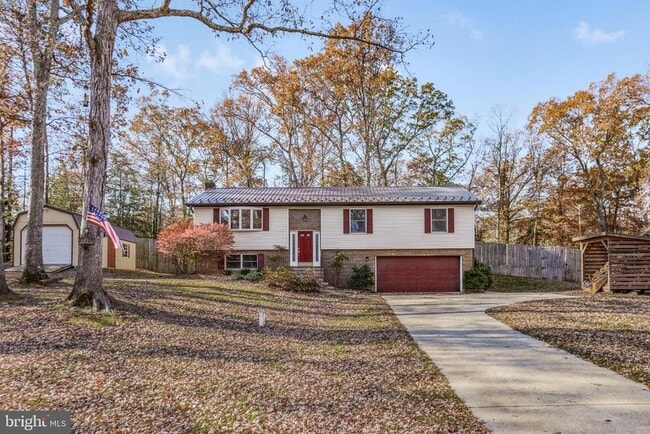 Building Photo - 22397 Armstrong Dr