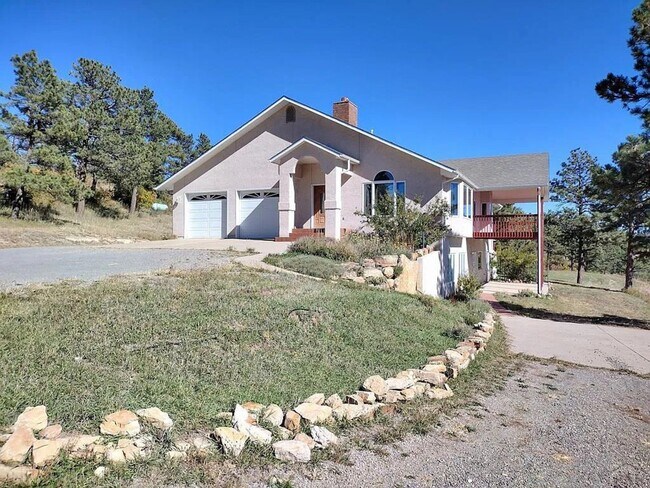 Foto del edificio - 8120 Table Mountain Rd