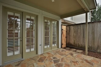 Building Photo - 4026 Gramercy St