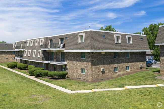 Building Photo - Aspen Ridge