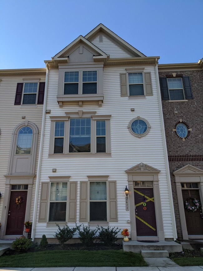 Building Photo - 2611 Bradish Ln