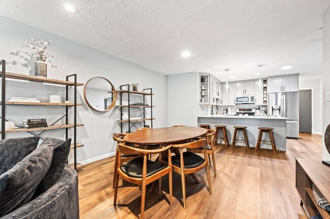 Foto del edificio - Charming Park City Condo!