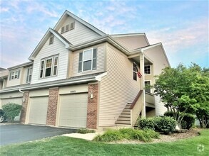 Building Photo - 3003 Saganashkee Ln