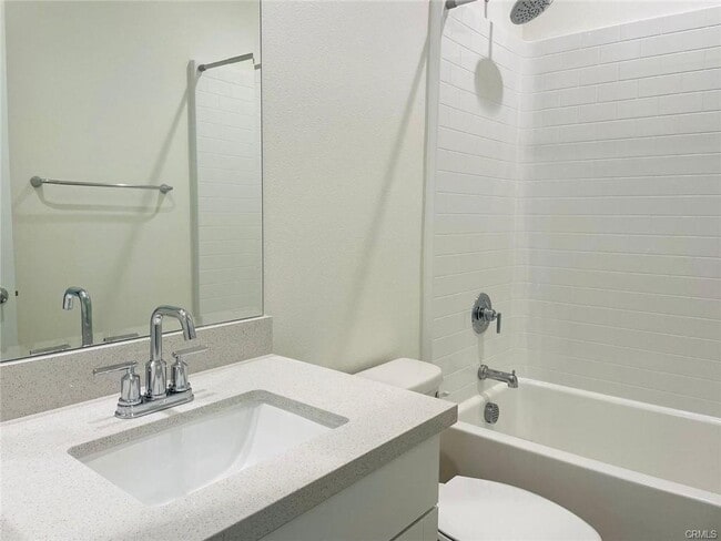 Building Photo - 800 Oakmont, Lake Forest, CA 92610 - 3 BR ...