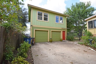 Building Photo - 2102 Greenwood Ave
