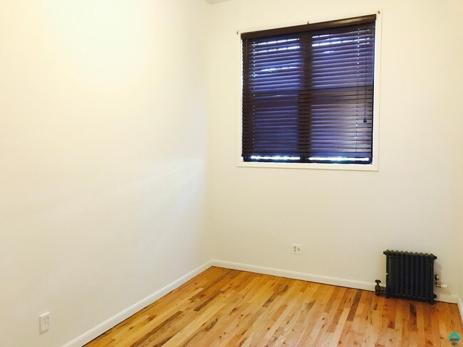 Foto del edificio - 1712 Harman St
