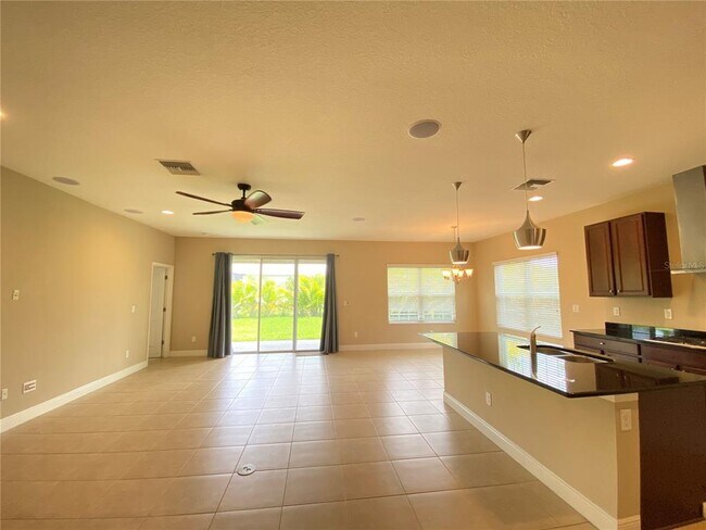 Foto del edificio - 6507 Park Terrace Ln